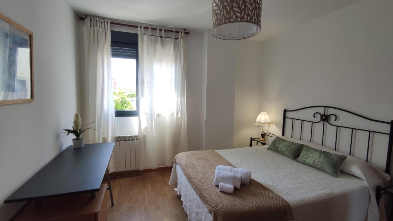 Apartamento La Emisora Ponferrada Quarto foto